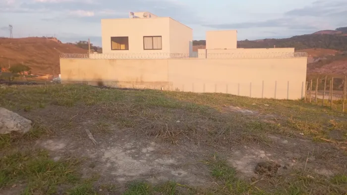 Lote no Vale do Sol 