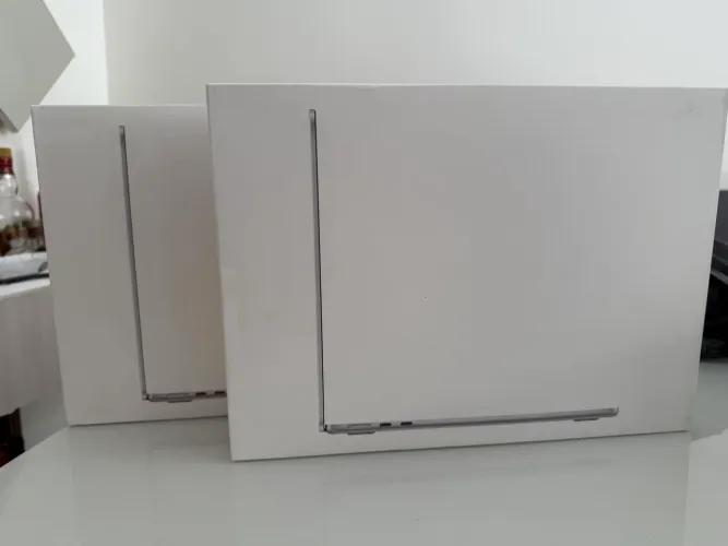 MacBook Air M5, 16GB/512GB. 13 polegadas .