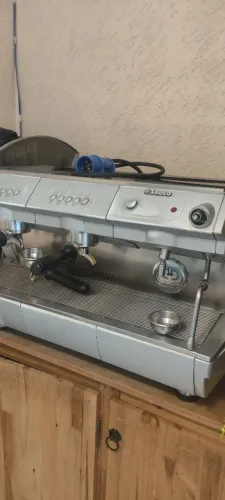 Vendo maquina de espresso.