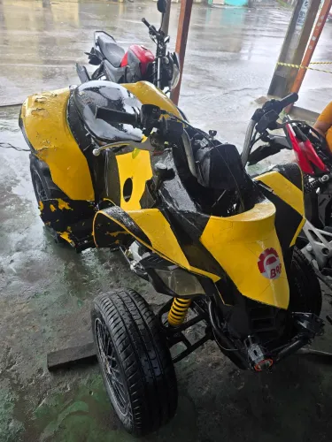 Quadriciclo BRP CAM-AM 250cc