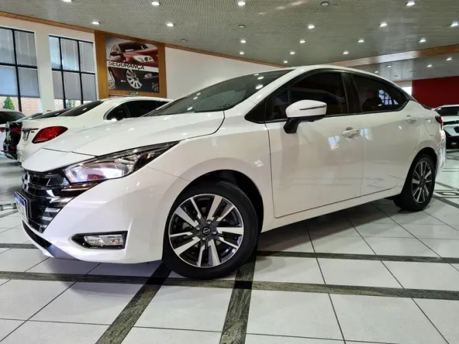 Nissan Versa Advance 1.6 16V Flex AUT 2025