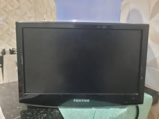 Monitor 16 polegadas