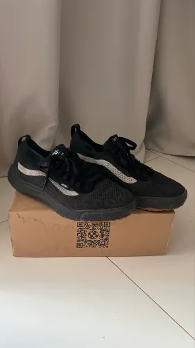 Tênis Vans Ultraranger Vr3