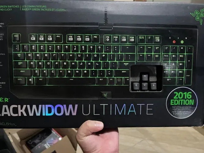 TECLADO MECÂNICO RAZER BLACKWIDOW ULTIMATE 2016 EDITION!