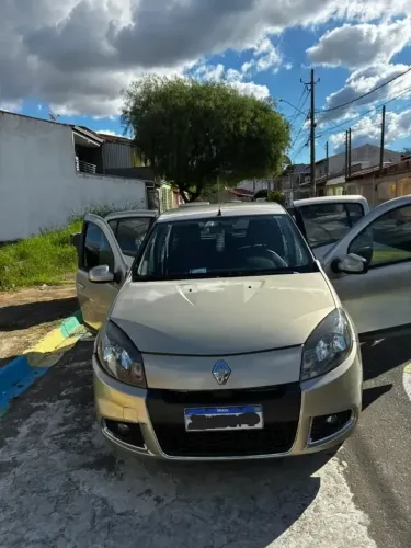 Renault Sandero Privilège Hi-flex 1.6 16V 5P AUT 2012