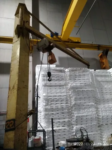Braço giratório usado 500 kg
