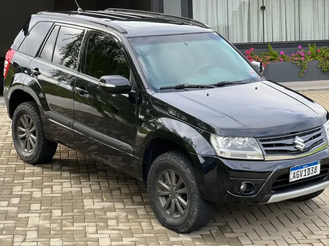 Suzuki Grand Vitara 3.2 24V 4WD 5P Aut. 2010