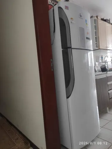 Geladeira Panasonic branca 387L ótimo estado