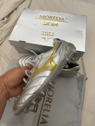 Chuteira Mizuno Morelia DNA lançamento