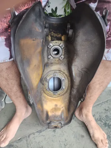 Tanque cb 300r 2010