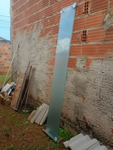 Duas folhas de vidro Blindex 35 cm 2 MT altura cada largura
