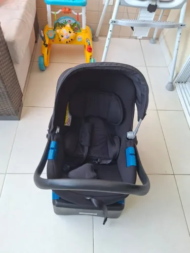 Bebê Conforto Burigotto Touring com Base