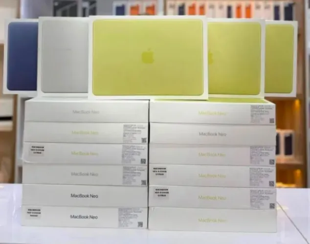 Apple MacBook Neo (2026) de 13 Polegadas - 8GB RAM / 256GB SSD