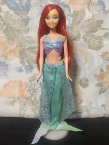 BARBIE ARIEL USADA EM EXELENTE ESTADO DE CONCERVAÇÃO ANO 1999