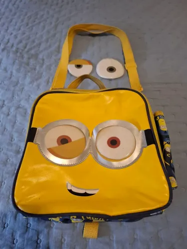 Lancheira Infantil PUKET MINIONS em excelente estado.