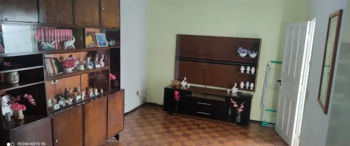 Casa para Venda em Araçatuba, Vila Mendonça, 3 dormitórios, 2 banheiros, 2 vagas