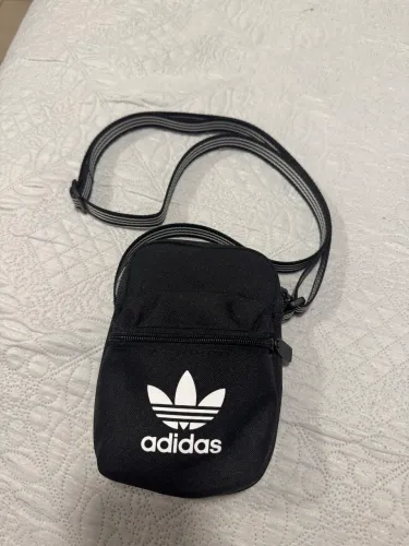 BOLSA FESTIVAL ADICOLOR CLASSIC - POUCO USADA
