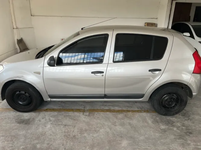Renault Sandero Expression Hi-flex 1.0 16V 5P 2010