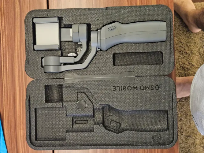 DJI Osmo Mobile 2