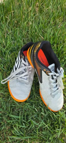 Chuteira de Futsal Umbro