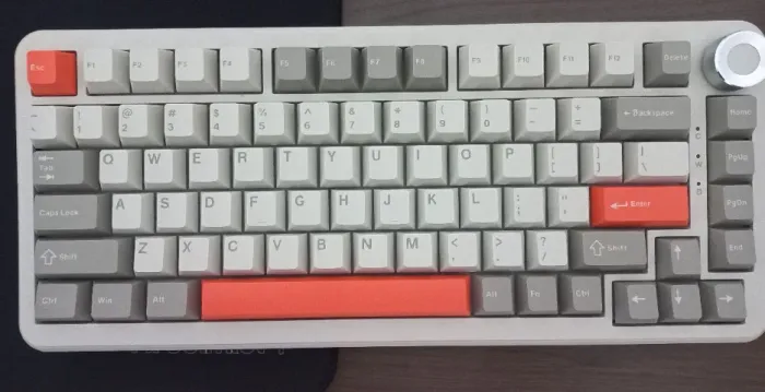 Teclado mecânico Ajazz AK820 Max, Switch Outemu Silent Lemon V3, Keycaps Retro