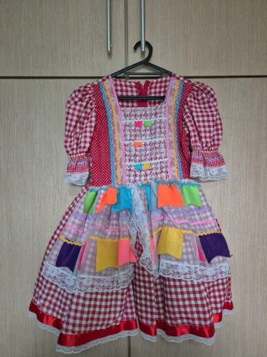 Vestido caipira luxo