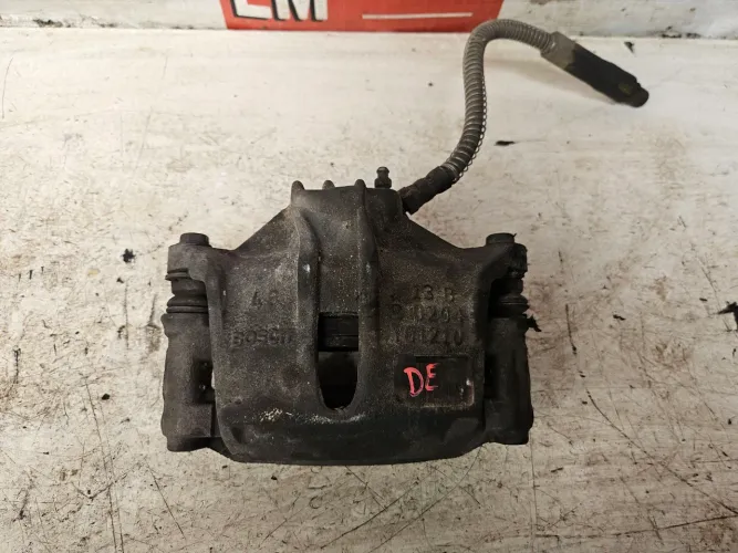 Pinça de Freio dianteira peugeot 206 1.4 disco sólido 