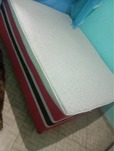 Cama usada excelente estado