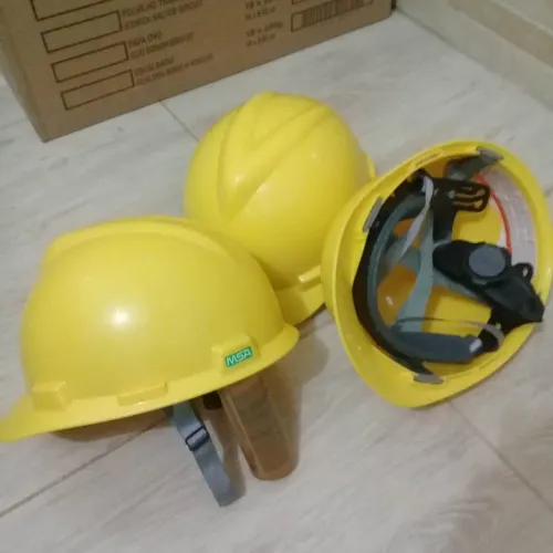 Capacete MSA com catraca