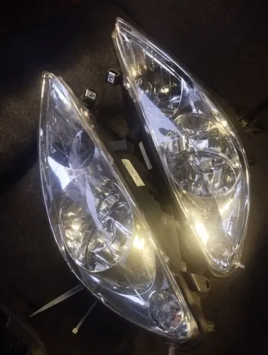 Farol Peugeot 307