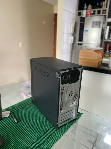 Computador (escritório) gabinete tbm bom para estudar 