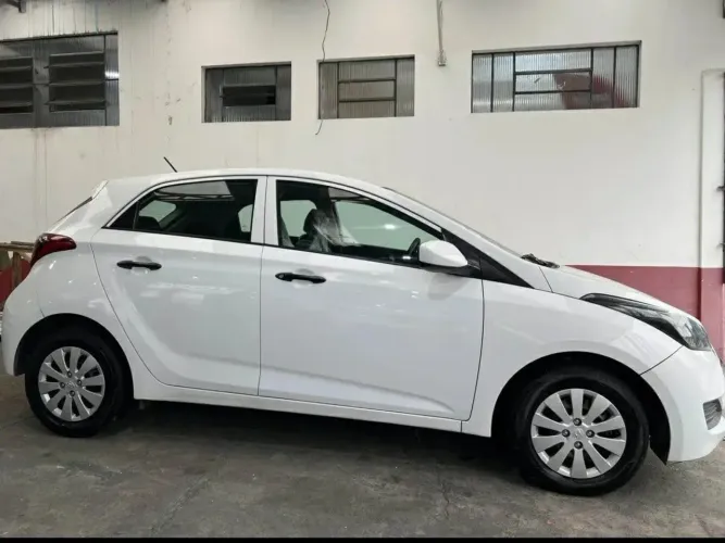 Hyundai HB20 Unique 1.0 Flex 12V Mec. 2019