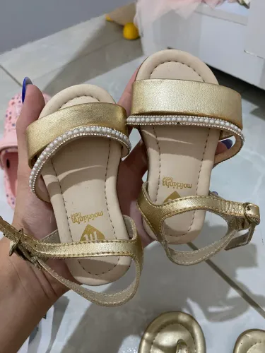 Sandália molekinha 