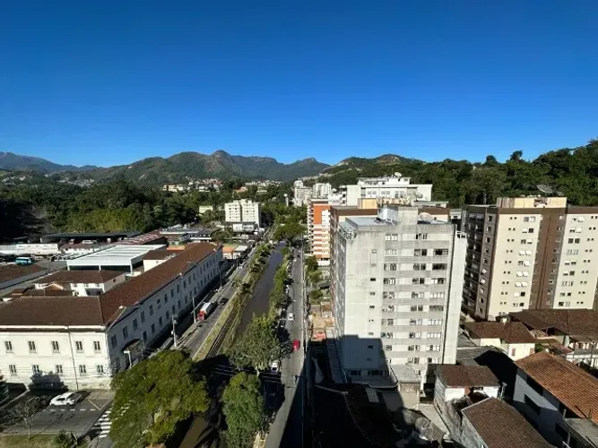 Alugo apartamento 3 quartos no Centro de Petrópolis - cod 91197