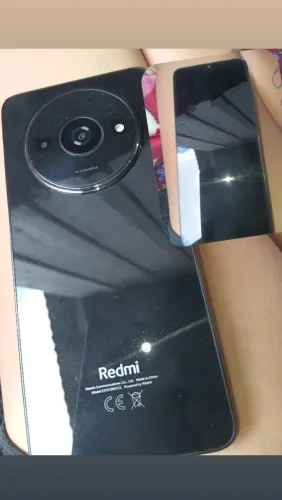 Vendo redmi 03 2 meses de uso sem nenhum trinca na garantia ainda 