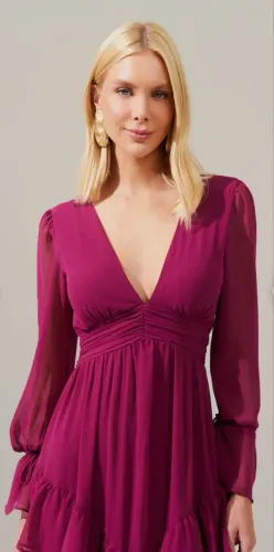 Vestido Longo Fúcsia em Chiffon - Camadas e Costas Abertas (Tamanho P)