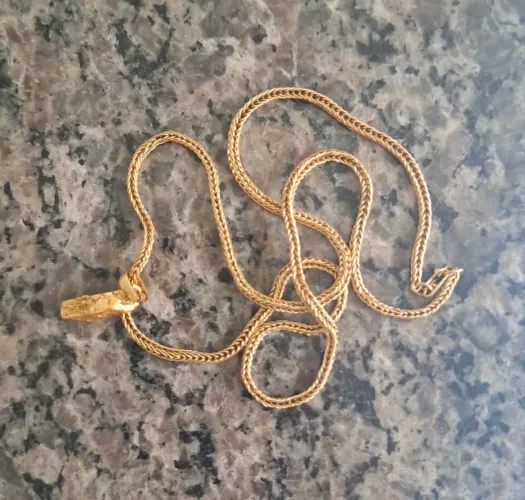 Cordão de ouro