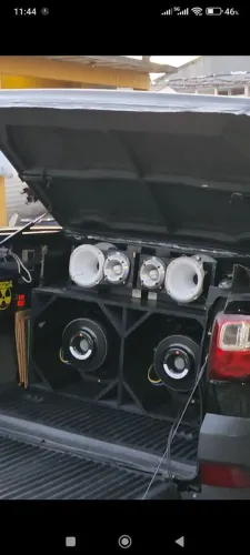 Som automotivo completo
