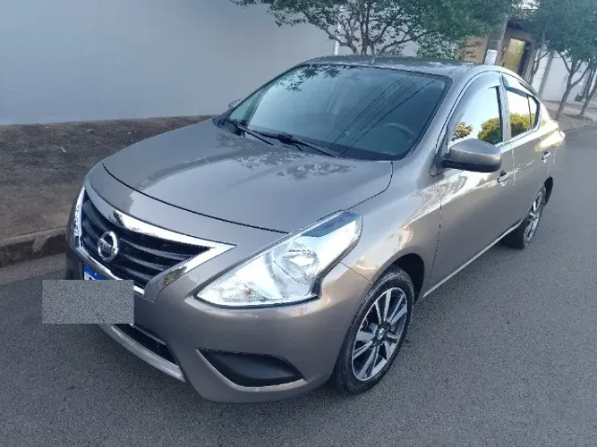 Nissan Versa V-drive Plus 1.6 16V Flex AUT 2021