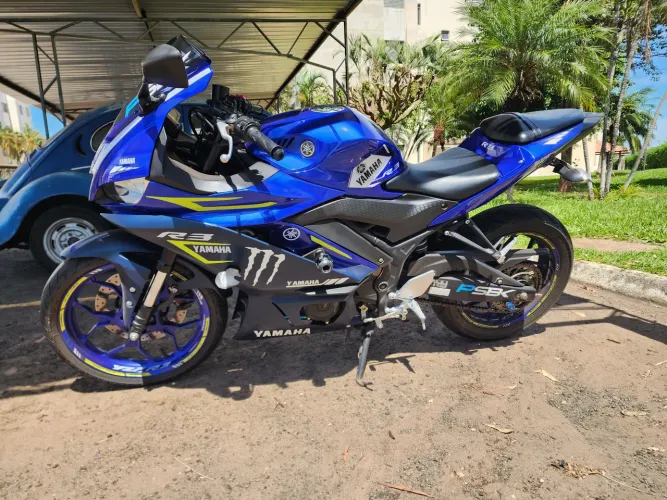 Yamaha YZF R3 - ABS