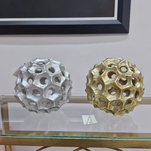 Bolas decorativas prata e dourada