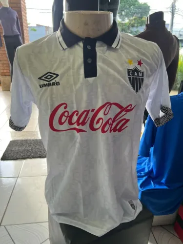 Camisa de time Atletico MG - Retrô