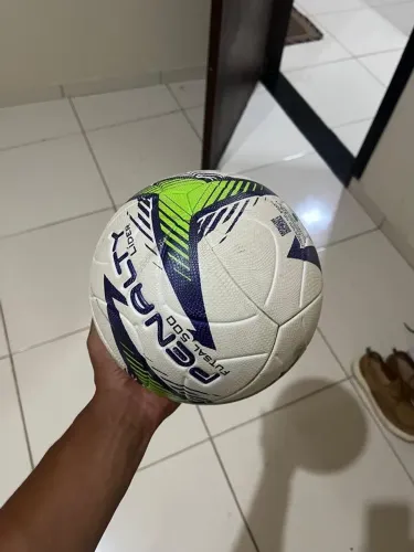 Bola de futebol 
