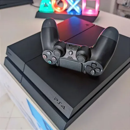 PS4 + Controle Original - 6 Meses de Garantia - Aceitamos seu usado