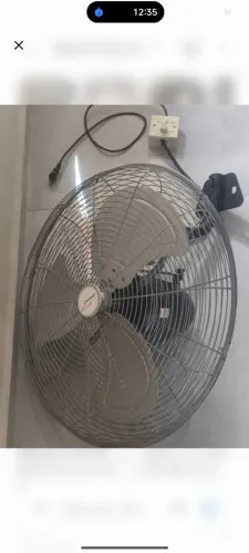 Ventilador Industrial com suporte de parede