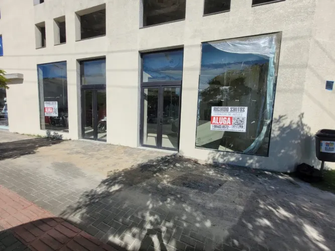 Sala Comercial para Locação em Balneário Camboriú, Centro, 2 banheiros