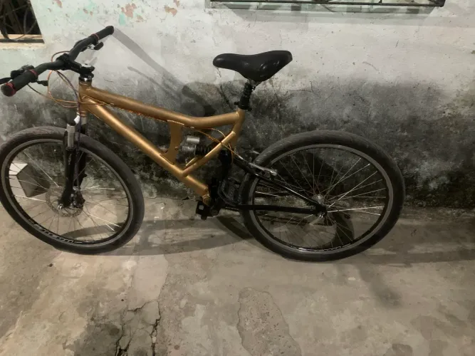 Vendo bicicleta Aro 26 Zera