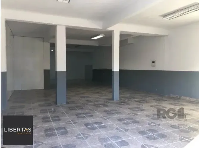 Loja comercial com 100m²