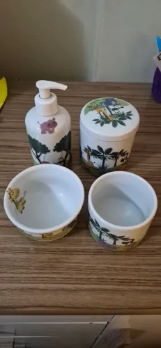 Kit Higiene de Porcelana - Safari