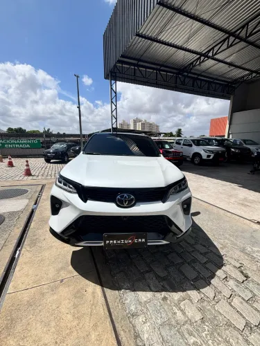 Toyota Hilux SW4 Diamond 2.8 TB 4X4 Die. Aut. 2024